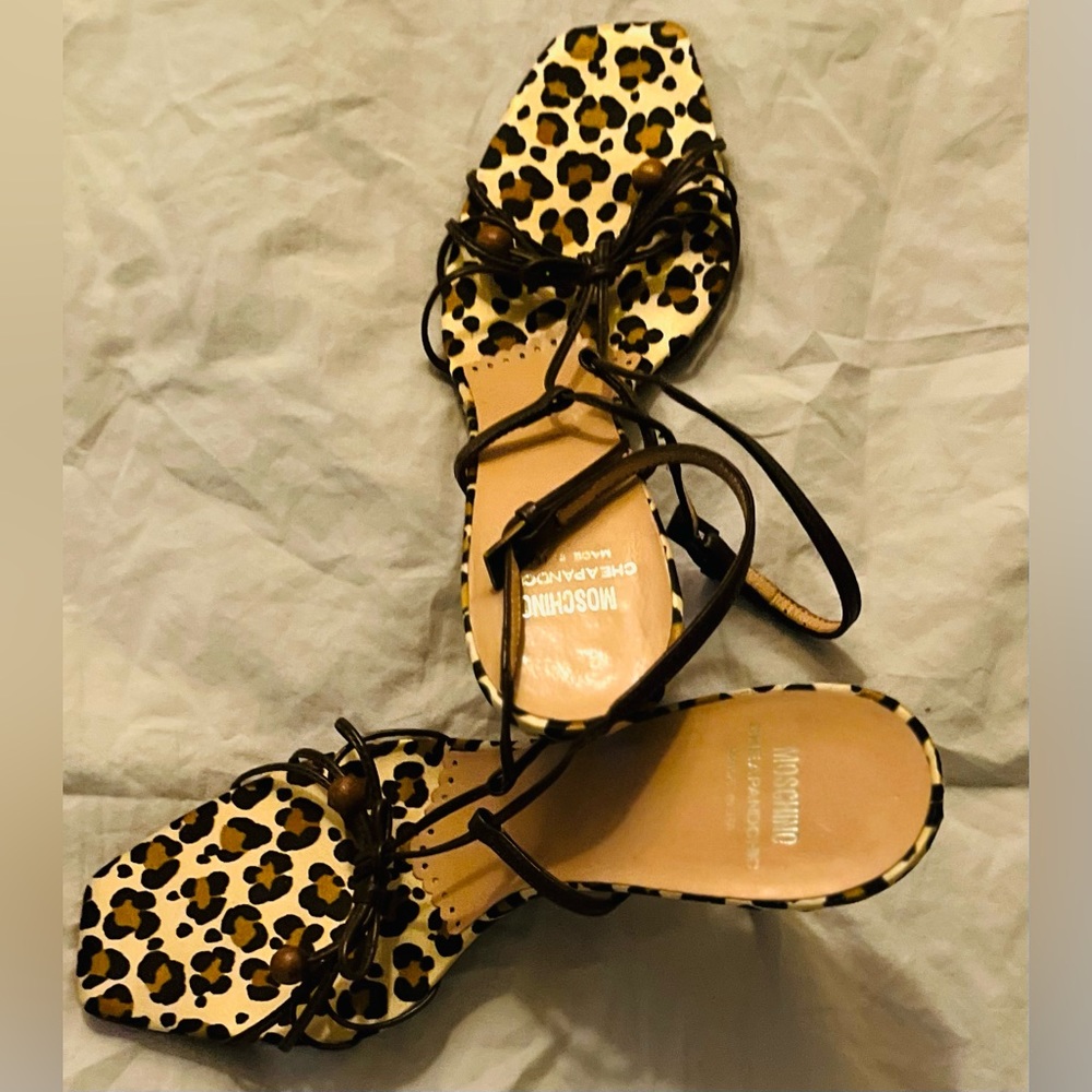Moschino Leopard Strappy Sandals excellent, worn 2X  Size 37/7